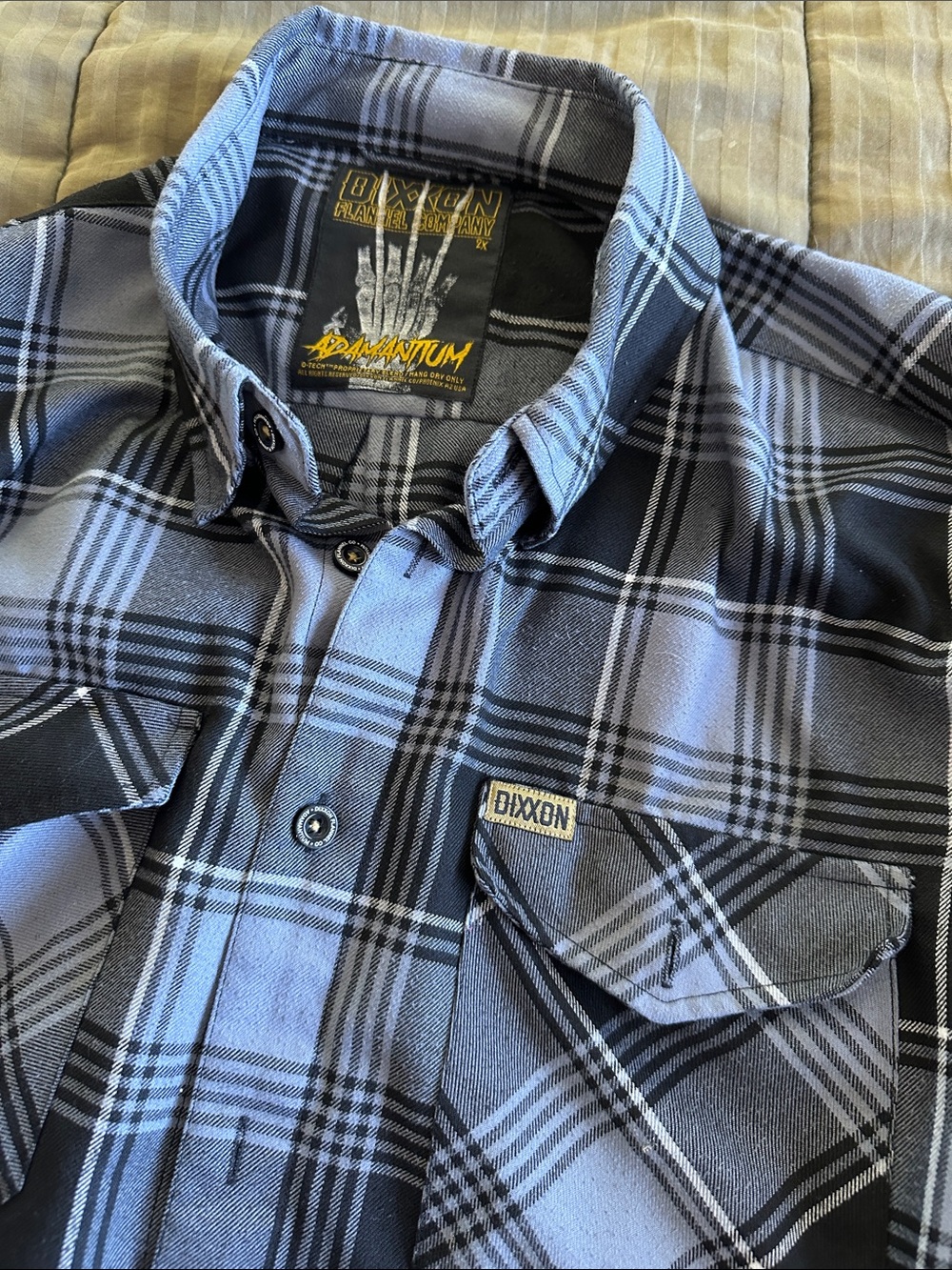 DIXXON Black and Gray Plaid Long-Sleeve Button-Down Shirt